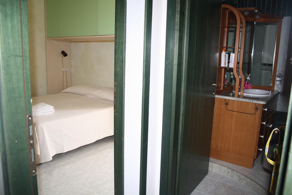La Pavoncella Bed and Breakfast Villaputzu Exteriör bild
